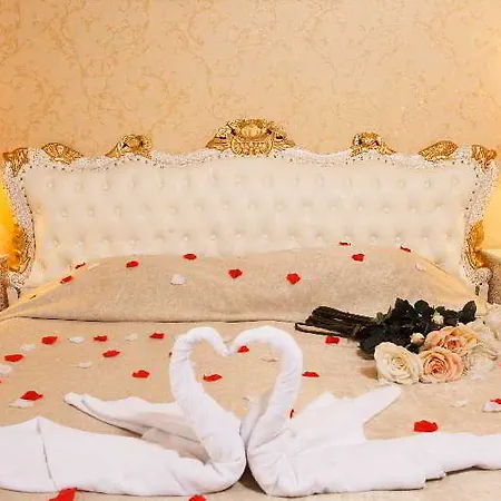 Boutique California (adults Only)