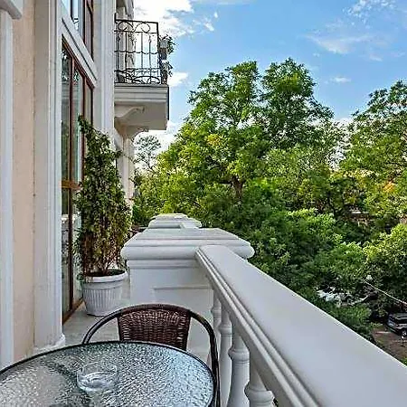 Boutique California (adults Only)