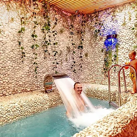 Boutique California (adults Only) فندق أوديسا