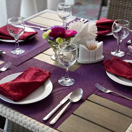 Hotel Boutique California Odessa