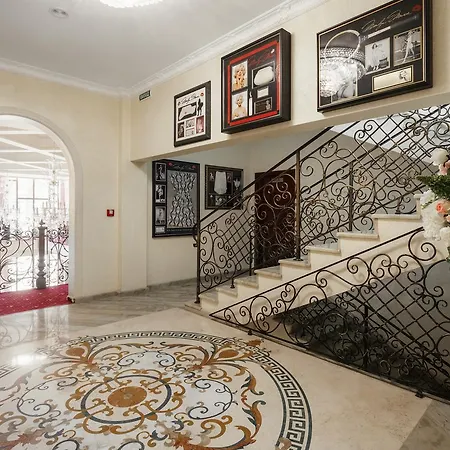 Готель Boutique California (adults Only) 5*