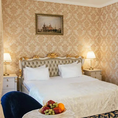 Готель Boutique California (adults Only) 5*