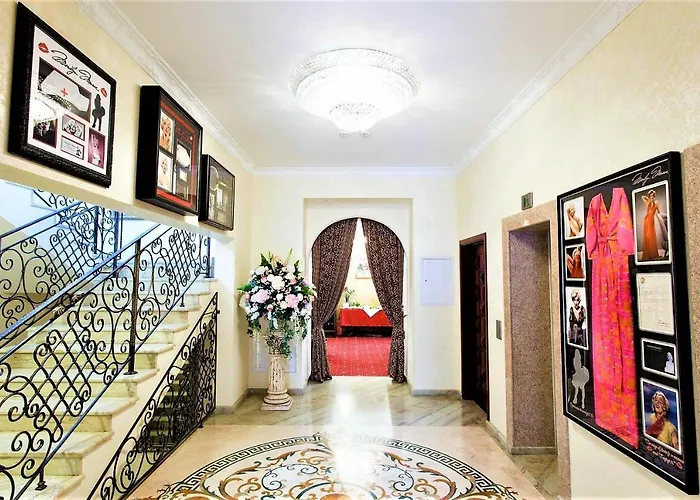 бутик калифорния Отель 5*