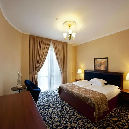 Boutique California Hotel Odessa